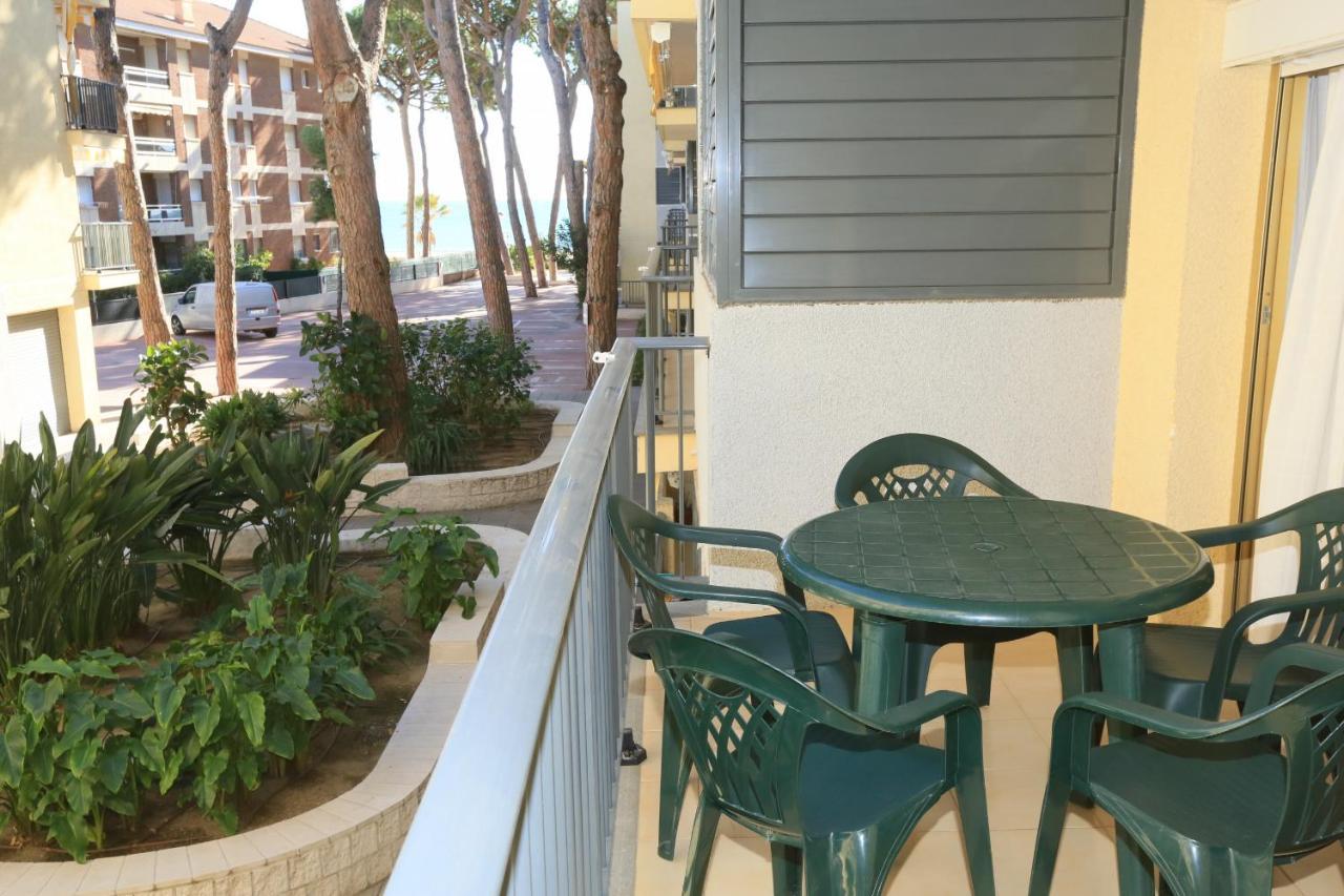 Pins I Mar - Only Families Apartment Cambrils Exterior photo