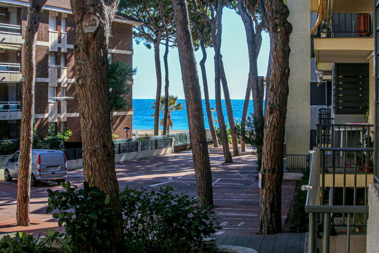 Pins I Mar - Only Families Apartment Cambrils Exterior photo